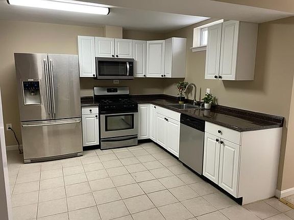 3rd image of 2104 Grey Fox Ct
