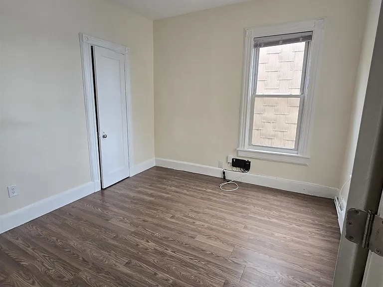 13 Columbia Ave #5 — Photo 7