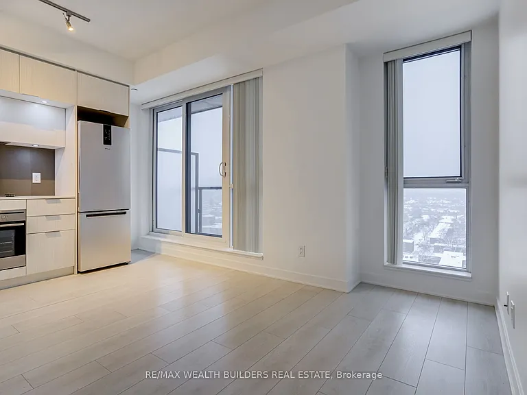 170 Sumach St #2011 — Photo 13