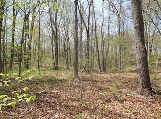 55 Pleasant St, Chester, CT 06412