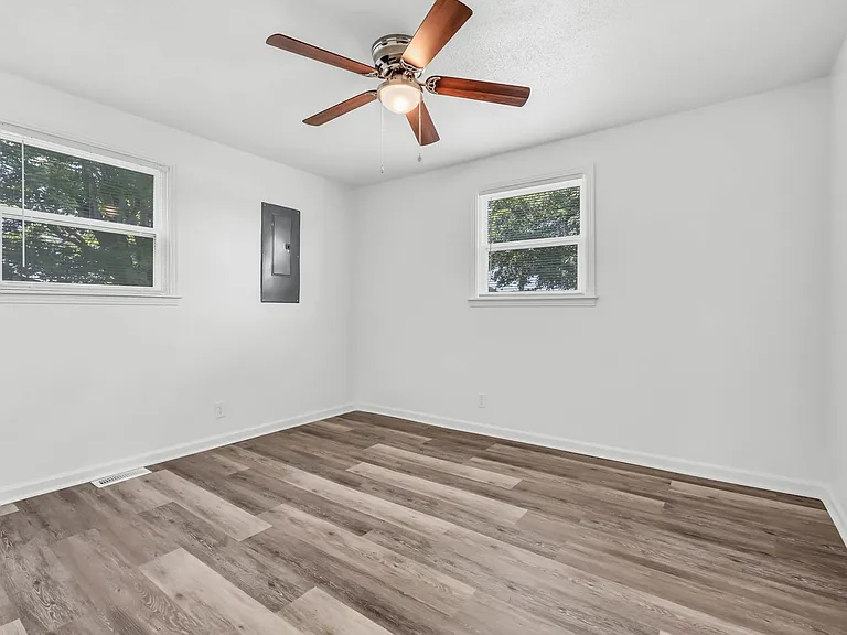 2459 Highway 79 — Photo 10