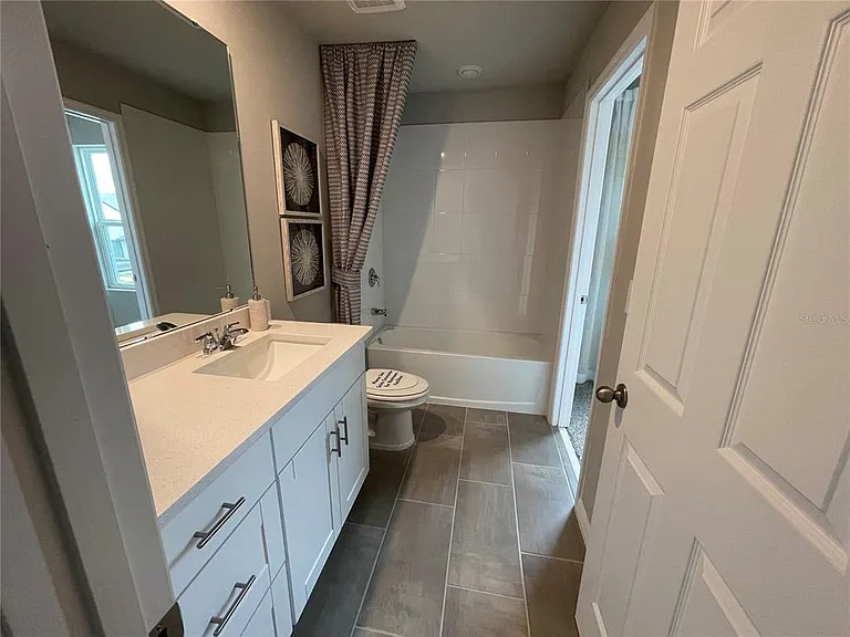 732 Legacy Dr — Photo 25