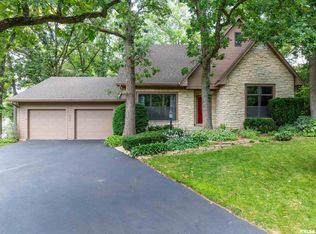 4589 Pepperwood Ln, Bettendorf, IA 52722