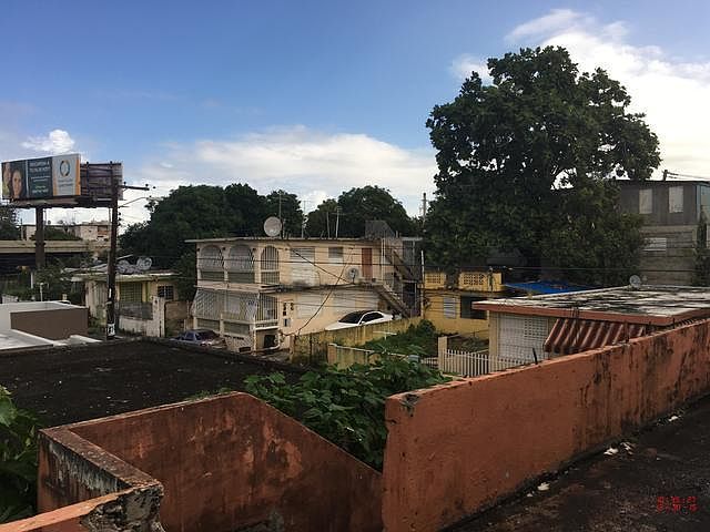2nd image of 216 Calle Colton