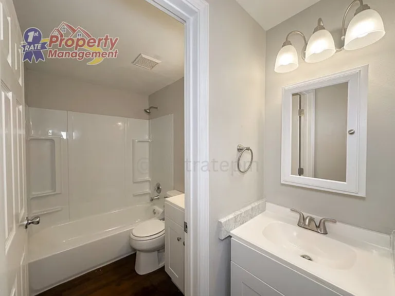 1215 W Beacon St — Photo 7