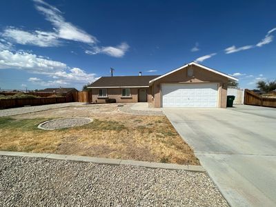 8601 Nipa Ave, California City, CA, 93505