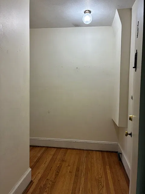 entry hall, large enough for a desk
