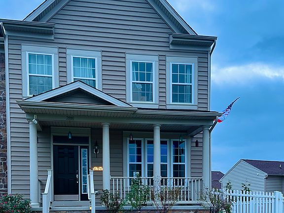 3rd image of 2816 Mondrian Ln