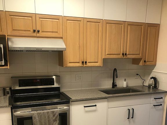 3rd image of 13860 70th Ave #406