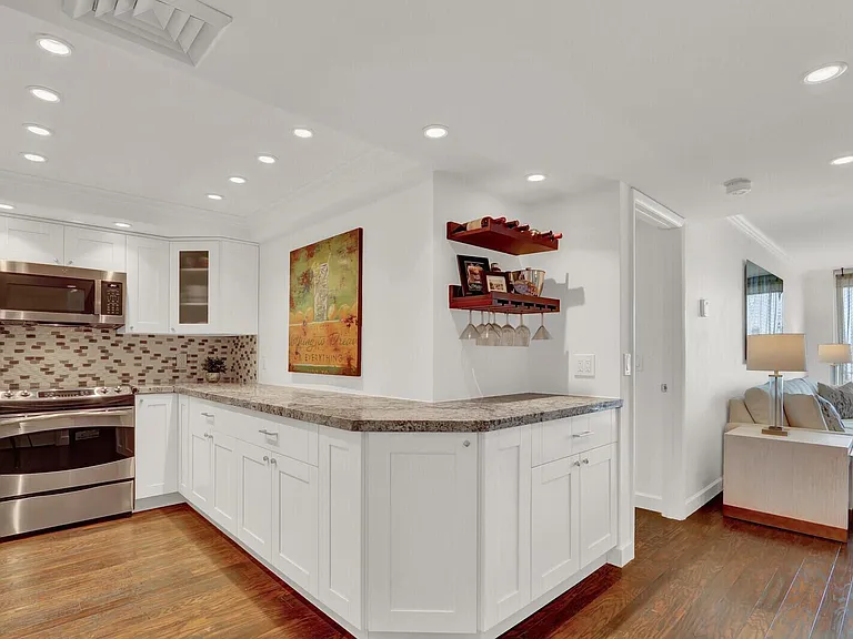4201 N Ocean Blvd #C1405 — Photo 17