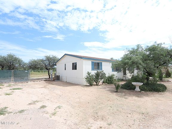4th image of 9735 S Cactus Apple Ln