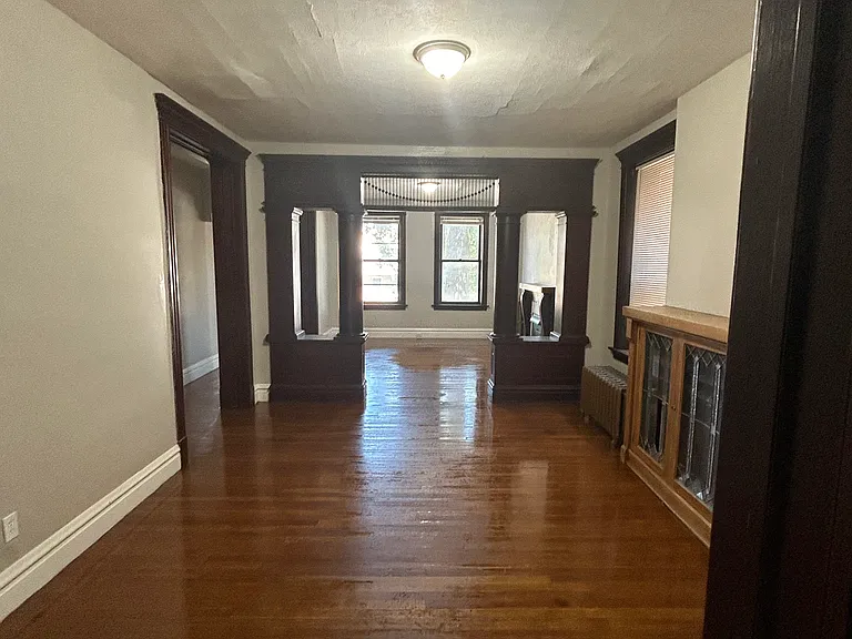 3944 Meramec St — Photo 5