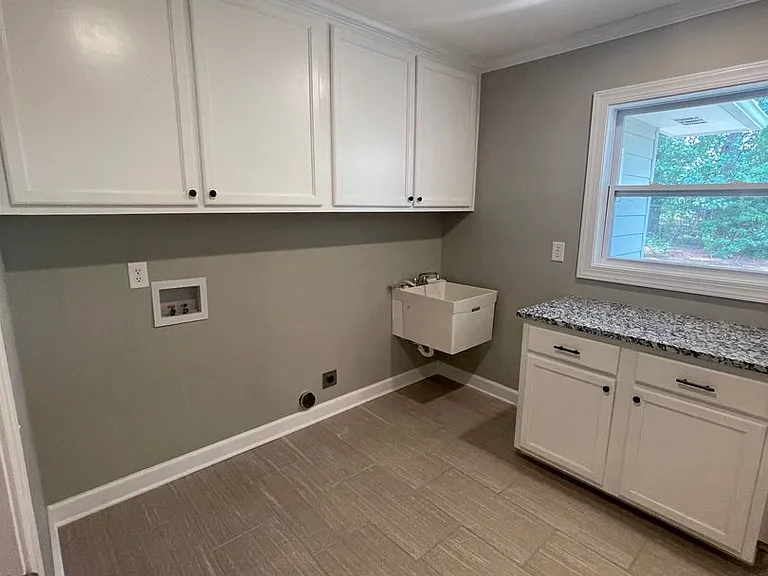103 S Valley Hill Dr — Photo 7