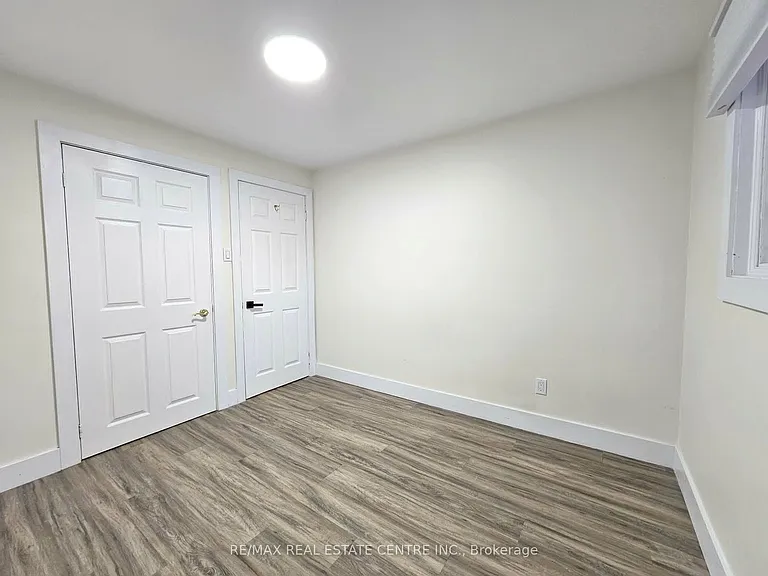 834 Westminster Dr S #MAIN — Photo 29