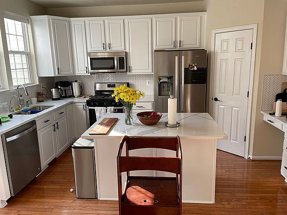 Kitchen (new renovated)