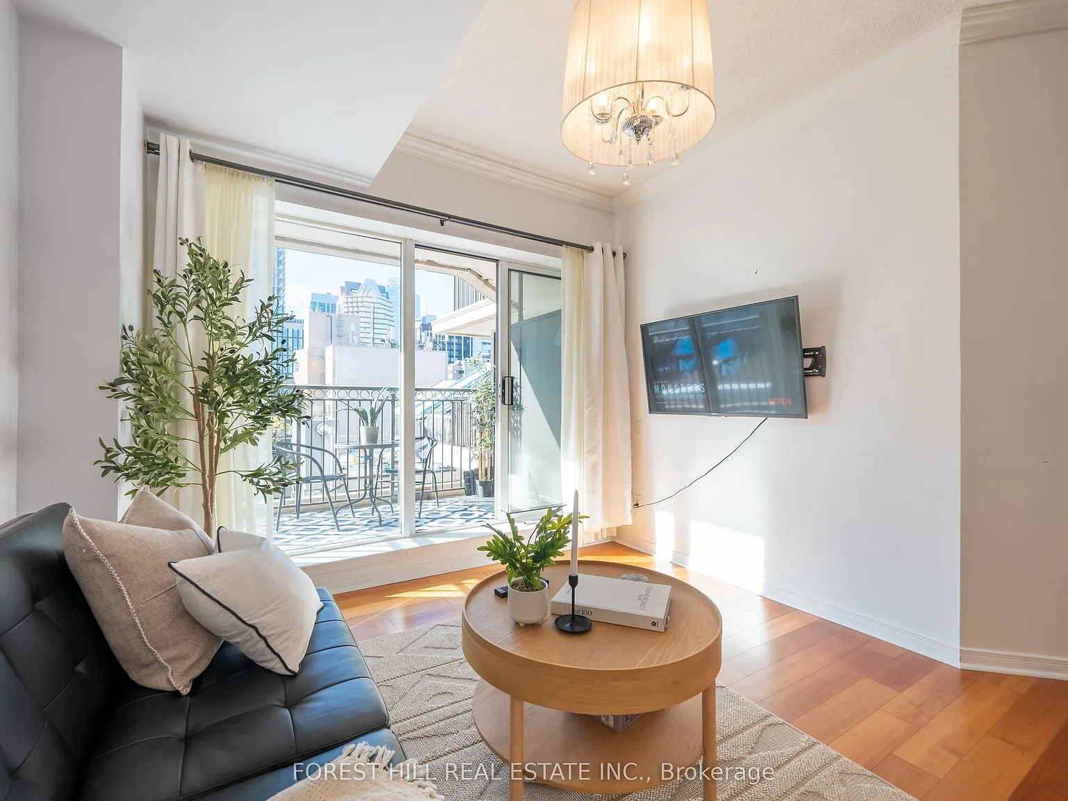 1 bed, $2,950 — Photo 1