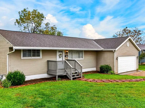 5065 Nelson Dr, South Bloomfield, OH 43103