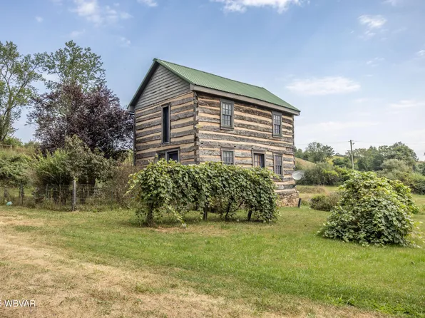 1484 Colvin Rd, Williamsport, PA 17701