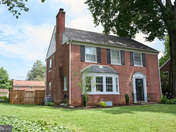 977 Pleasure Rd, Lancaster, PA 17601