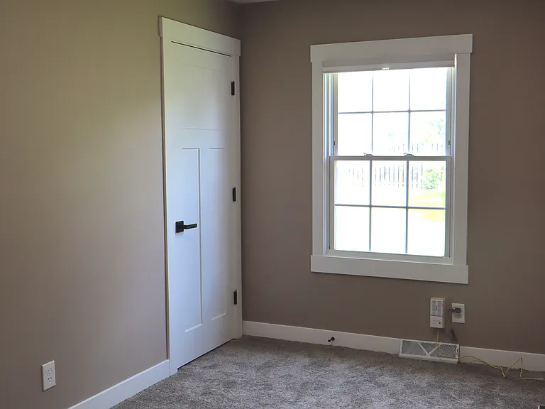 2230 Brookside Dr — Photo 8