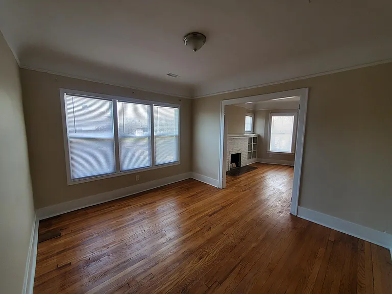 3345 Hogarth Ave #2 — Photo 18