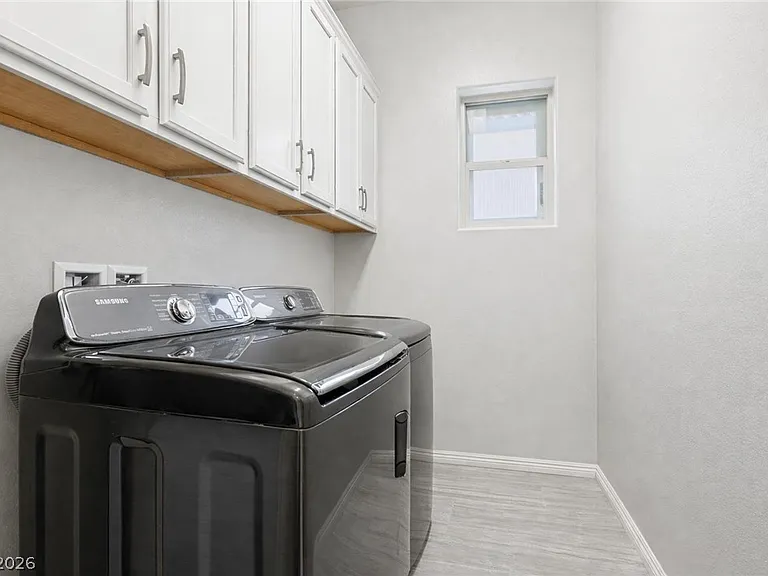 3922 Jacob Lake Cir — Photo 56