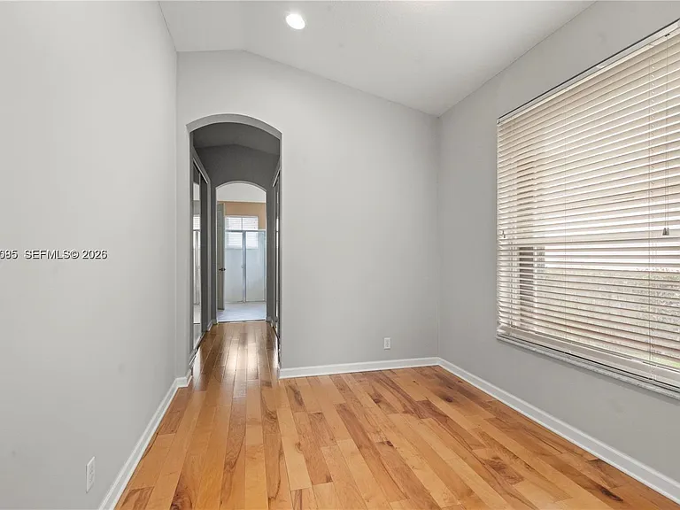 18659 SW 12th St — Photo 14