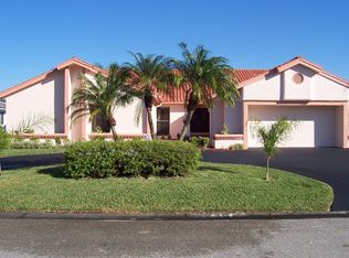 10951 NW 3rd Ct, Pompano Beach, FL 33071