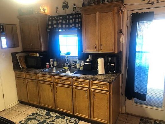 2nd image of 1751 Lucille St