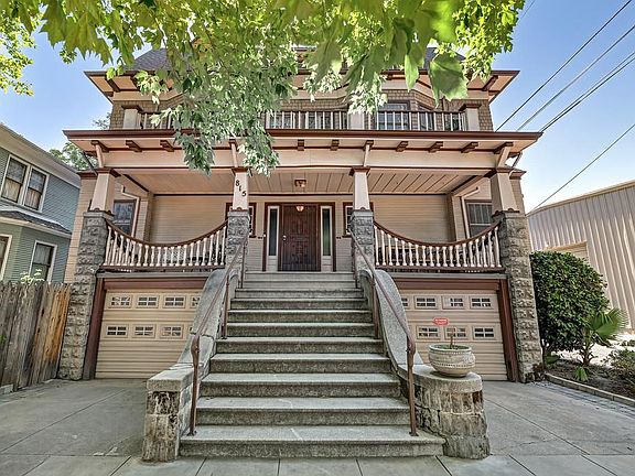 3rd image of 815 17th Street