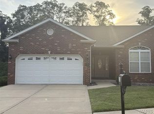 131 Briar Rdg, Collinsville, IL 62234