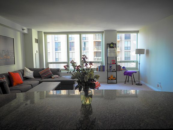 2nd image of 33 W Ontario St APT 16H