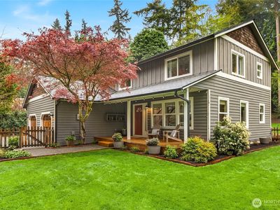 8450 Jennie Avenue NE, Bainbridge Island, WA, 98110