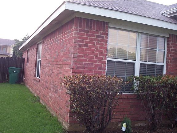 3rd image of 1071 Winding Creek Dr