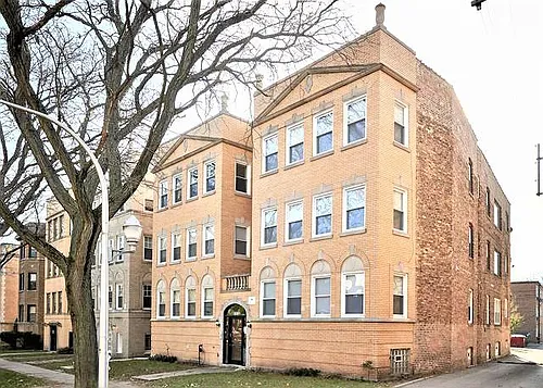 2065 W Jarvis Ave #3E Photo 1 2065 W Jarvis Ave #3E Photo 1