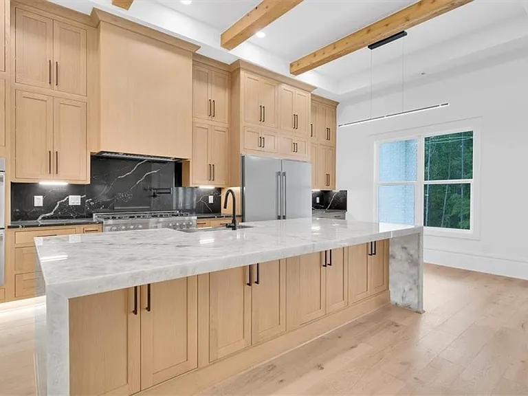 1330 Upchurch Rd — Photo 13