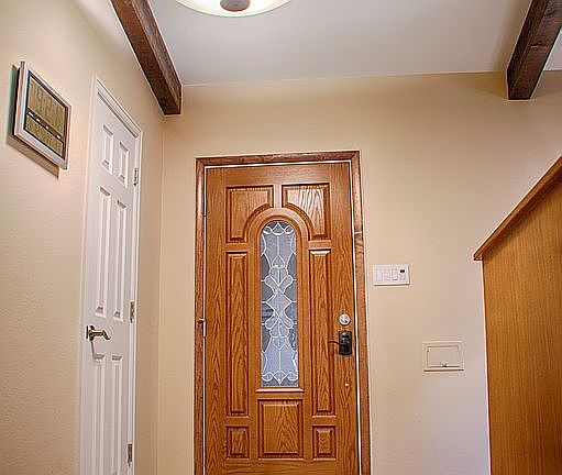 3rd image of 505 W 3rd Avenue Dr