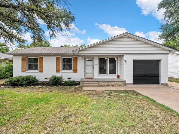 1106 N 65th St, Waco, TX 76710
