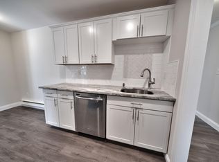 22 Amberly Dr UNIT A, Manalapan, NJ 07726