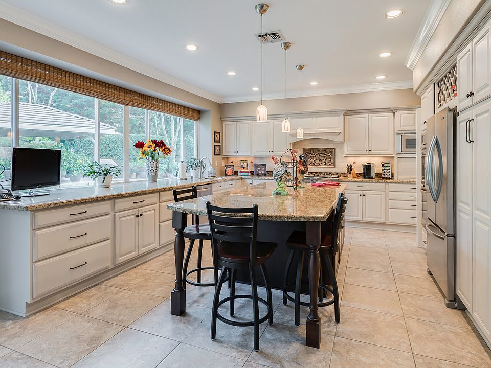 1st image of 9823 Wesbourne Way