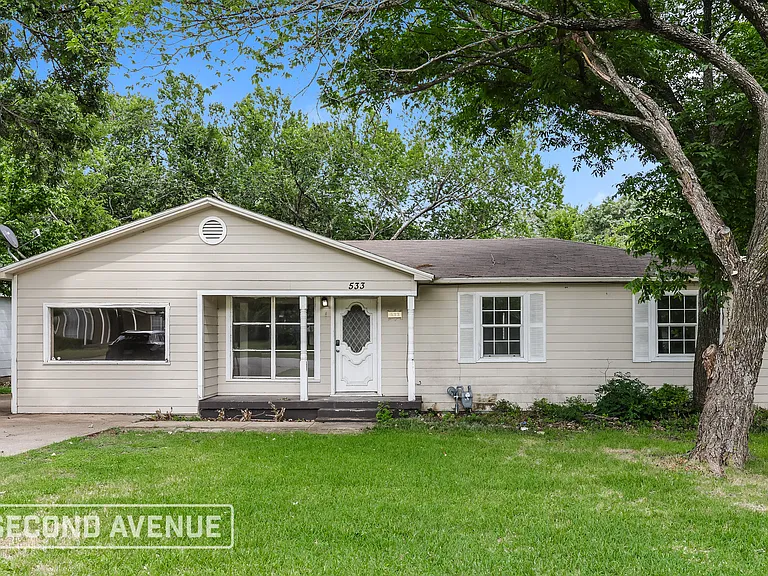 533 Lee St — Photo 1