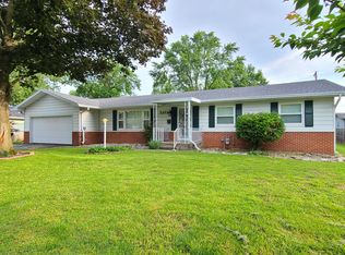 2323 E Latoka St, Springfield, MO 65804