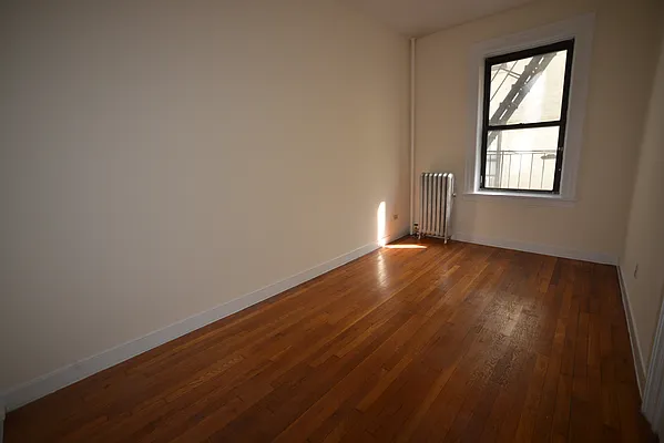 Rented by Voro, LLC | media 17