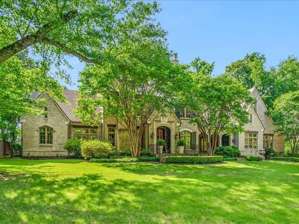 637 W Clover Dr, Memphis, TN 38120