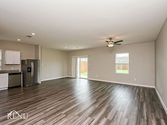 5th image of 13313 Wysong Dr