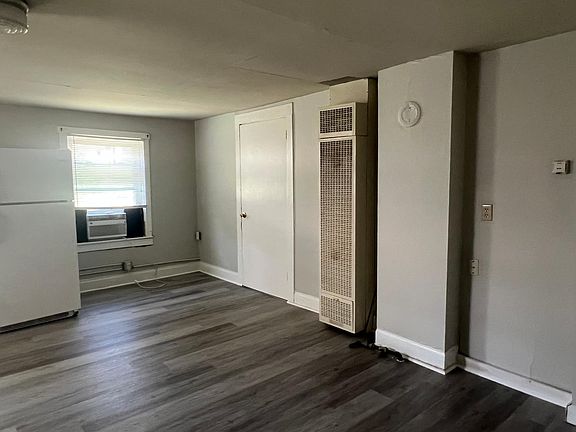 5th image of 112 Main St Unit A