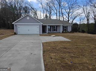 147 Allen Dr #8, Lavonia, GA 30553