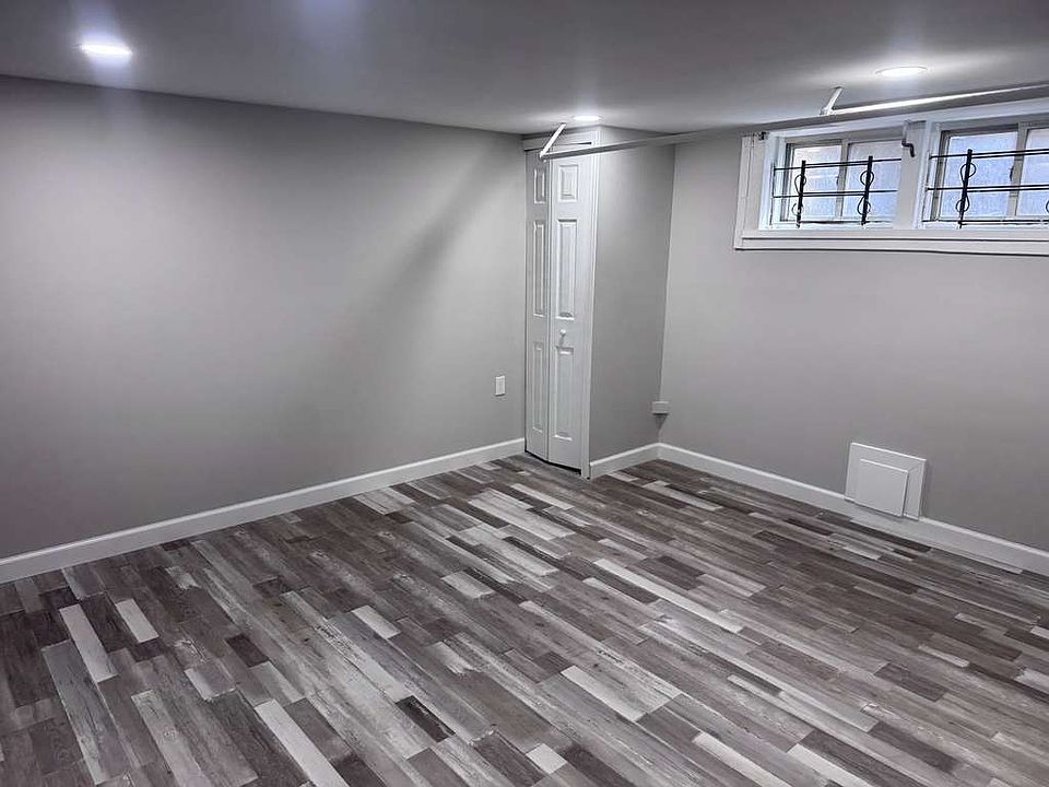 1st image of 1324 Crofton Rd #2