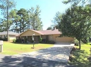 221 Susan Gay St, Pineville, LA 71360