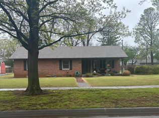 623 N Chickasaw St, Pauls Valley, OK 73075